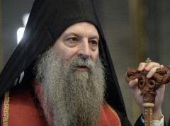 Princ Filip priredio večeru za Patrijarha i arhijereje SPC
