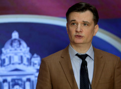 Administrativni odbor kaznio i poslanike vlasti i poslanike opozicije