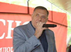 Predstavnici Republike Srpske neće ići u Potočare dok se ne reši pokušaj ubistva Vučića