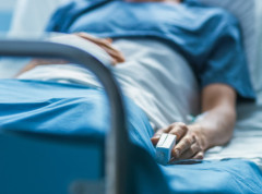Majka i ćerka, povređene u udesu kod Zablaća, u stabilnom stanju primljene u bolnicu