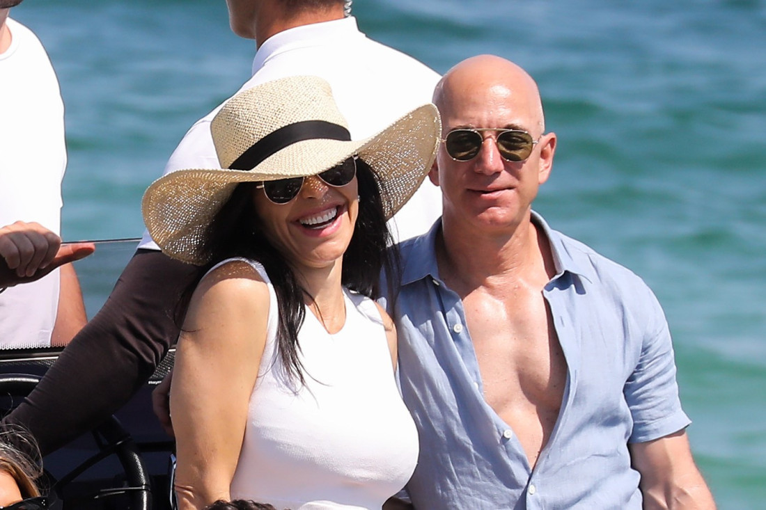 Džef Bezos se šlihta građanima Venecije!