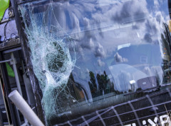 Najmanje 47 osoba povređeno u sudaru dva autobusa