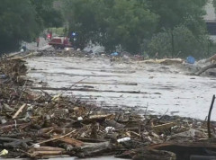 U poplavama u Teksasu poginulo 13 osoba, nestalo više od 20 dece