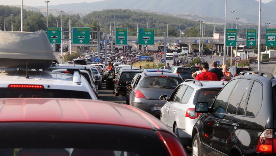 GRČKI TAG STIŽE BESPLATNO NA ADRESU U SRBIJI: Evo kako se može poručiti