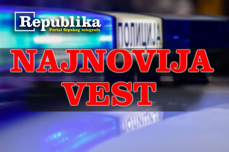 JEZIVA TRAGEDIJA KOD TRŽNOG CENTRA „UŠĆE“! Čovek pao sa tri metra na beton, lekari mu se bore za život!