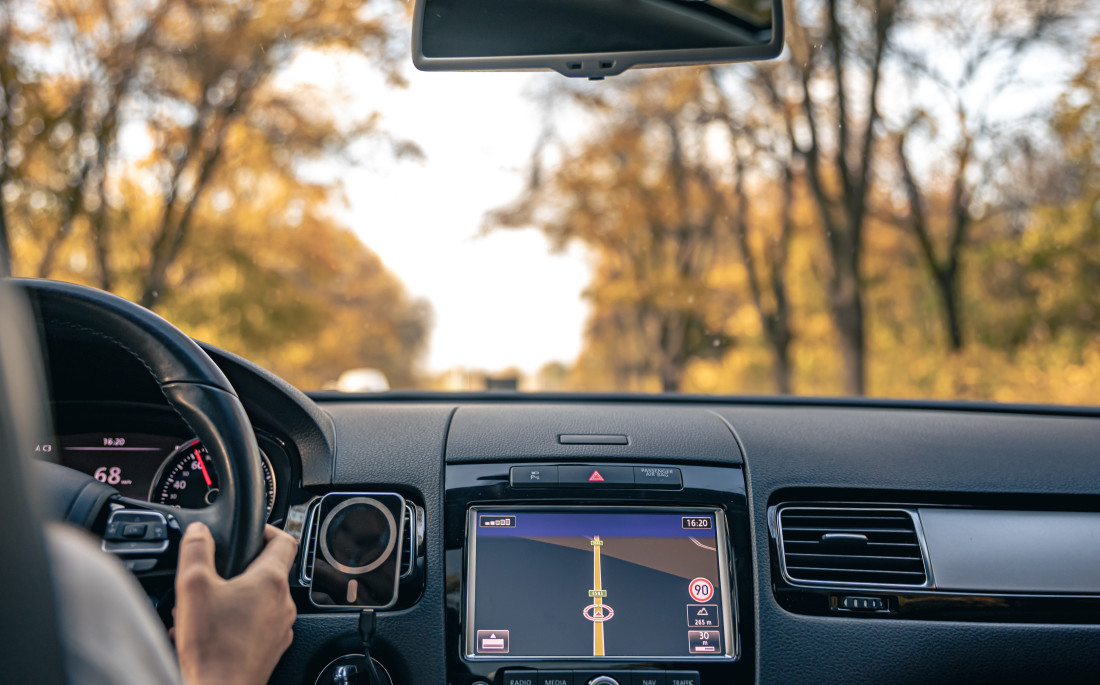 Dugme u autu koje uništava motor