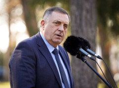 Ponosan sam jer Republika Srpska svakog dana radi i ne stoji