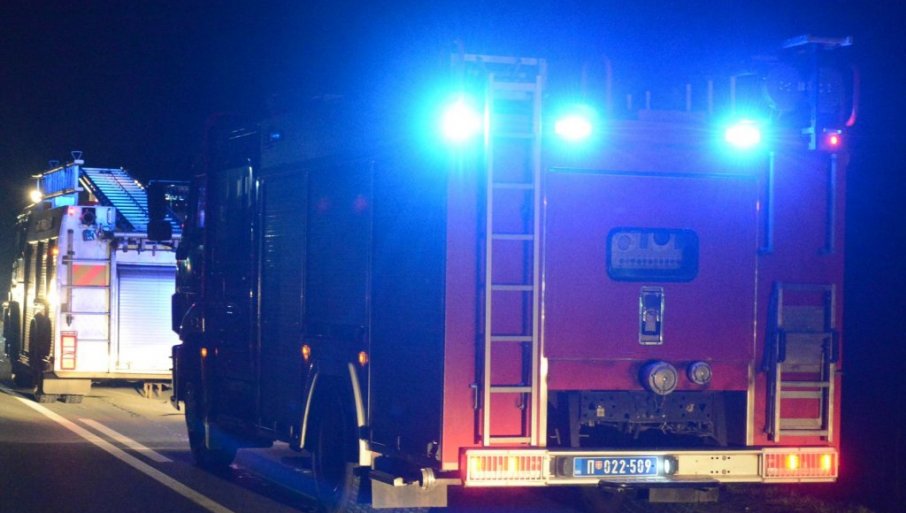 Zaustavljeni vozovi između Zaječara i Negotina
