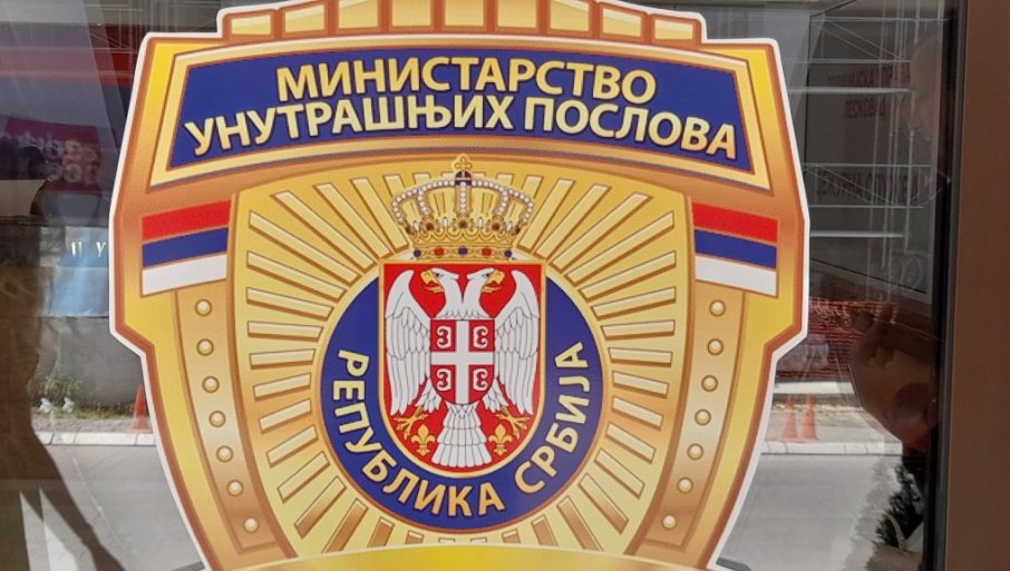 SMEDEREVAC KRAO ČAMCE I AUTOMOBILE PA UHAPŠEN:Policija pronašla ukradene stvari