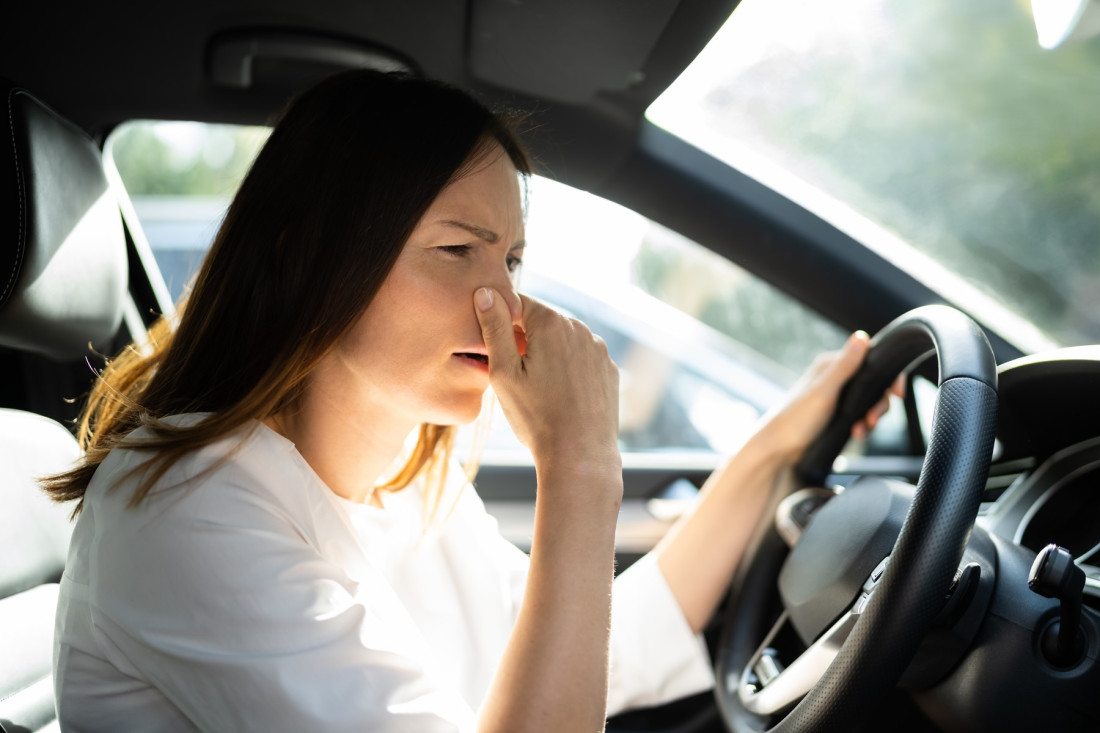 Mirisi iz automobila koje ne smete ignorisati