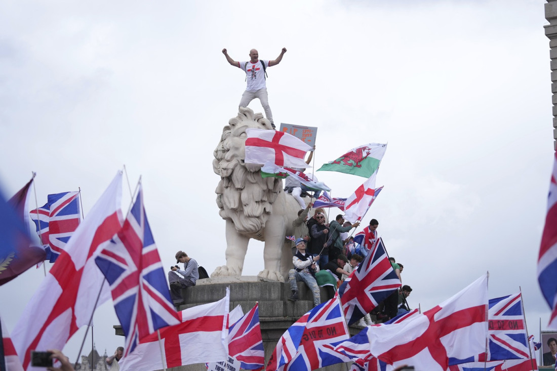 Stotine hiljada ljudi na protestima u Londonu