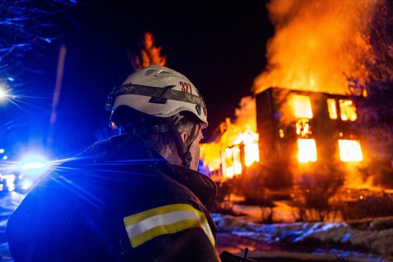 VELIKI POŽAR KOD ŠAPCA! Izgoreo poznati restoran