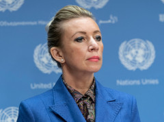 Zaharova pozvala Fon der Lajen da zamoli London da dovede Kijev za pregovarački sto