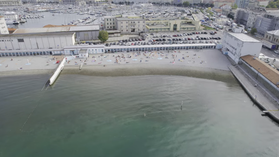 Poslednja plaža podeljena na muški i ženski deo