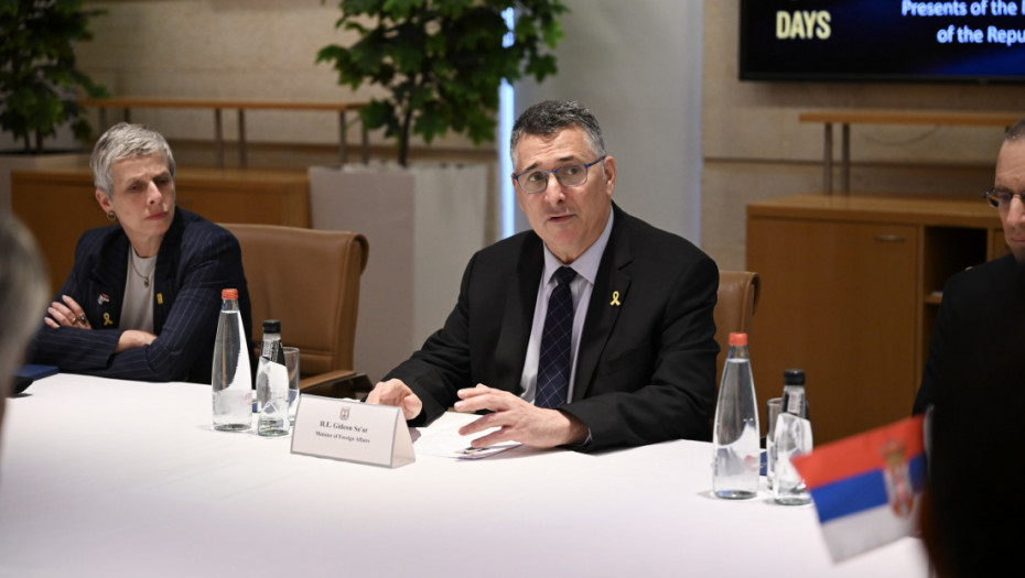 Vučić i Sar: Jačanje saradnje i trgovine