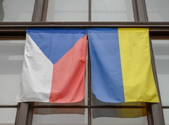 Ukrajinski i češki zvaničnici razgovarali o isporuci artiljerijskih granata Kijevu