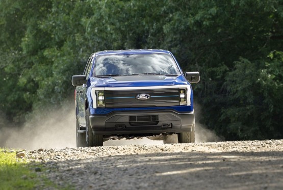 Ford gasi najprodavaniji električni kamionet?