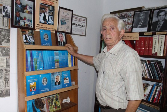 Danilo Karapetrović pola vijeka nosi pjesnički teret