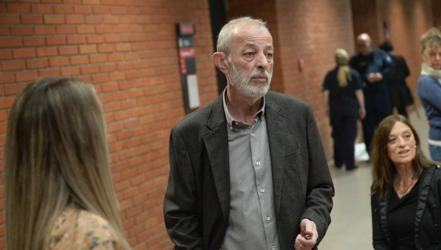 Odloženo suđenje na neodređeno vreme