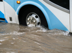 Ponovo poplavljene ulice i magistralni put, a voda ušla i u neke kuće