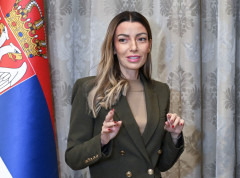 Mesarović čestitala Vučiću i Orbanu na priznanju fondacije „Ištvan Pastor“