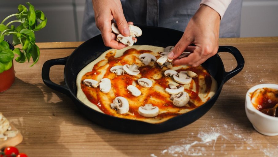 RECEPT ZA POSNU PICU BEZ ULJA: Neverovatno lagana i zdrava