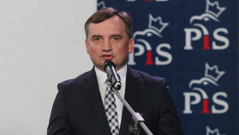 Poslanici zvanično izglasali da mu se oduzme imunitet