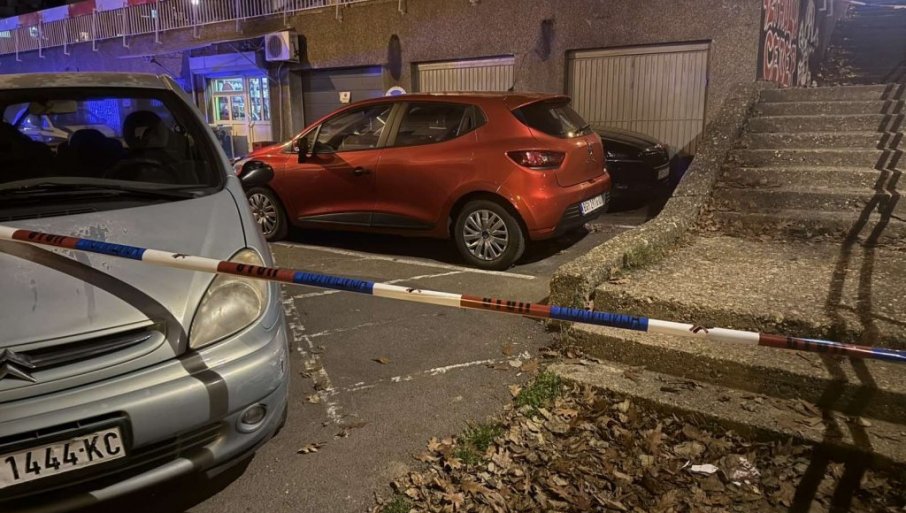 ZBOG OVOGA JE RANJEN UROŠ (24) U RAKOVICI?! Dva pravca istrage o krvavoj sačekuši ispred zgrade u kojoj živi mladić