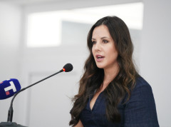 Tamara Vučić posetila Ustanovu za decu i mlade „Sremčica“ uoči novogodišnjih praznika