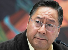 Sud naložio da bivši predsednik Arse ostane u pritvoru do suđenja