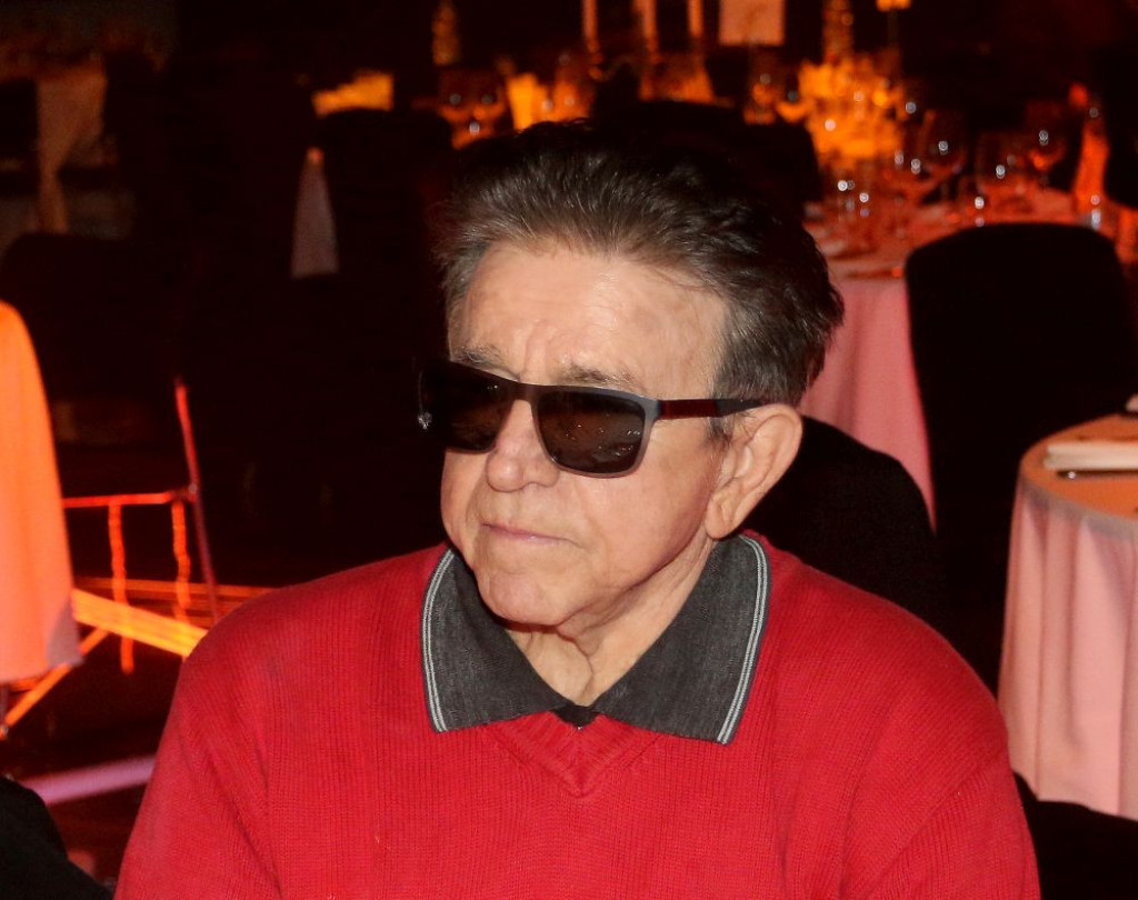 Malo ko zna! Zahar je očuh ovoj poznatoj pevačici