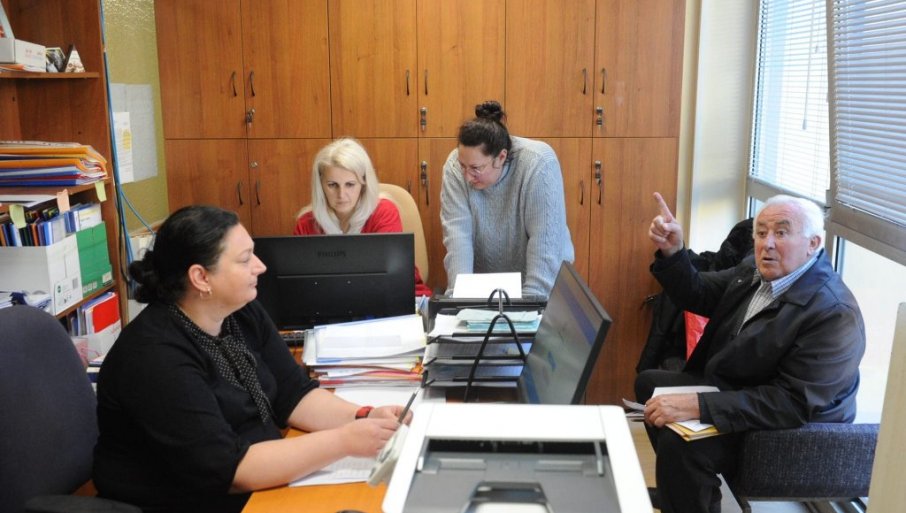 PRIJAVE U SVEČANOJ SALI: Obaveštenje kraljevačke Gradske uprave