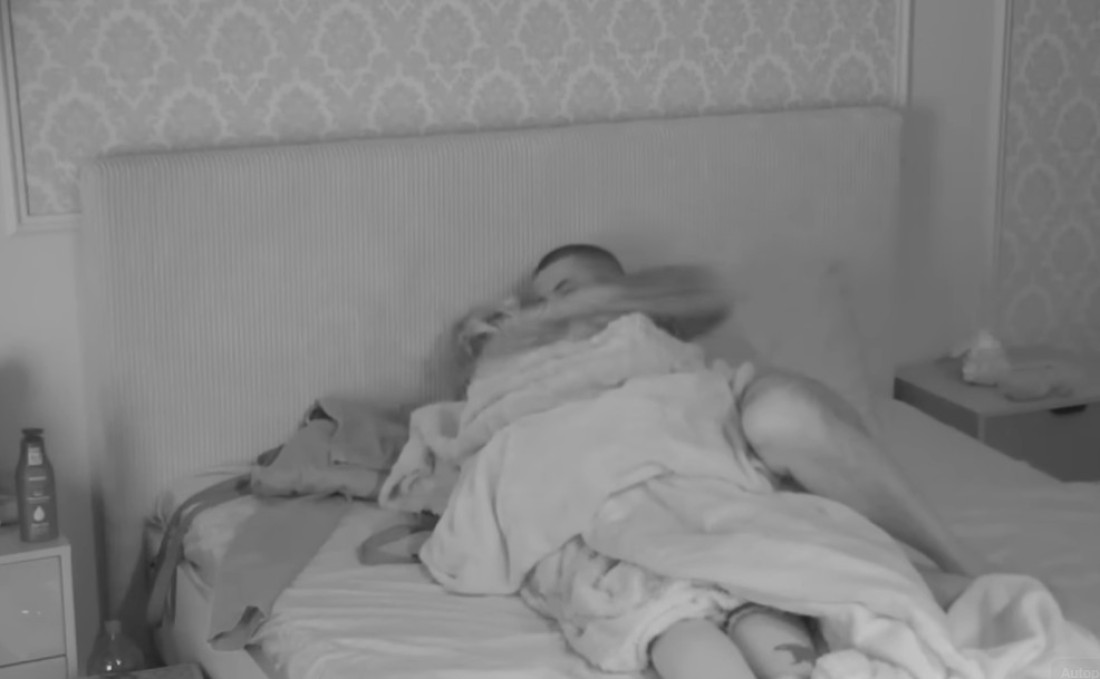 Asmin i Aneli završili u krevetu posle žurke!