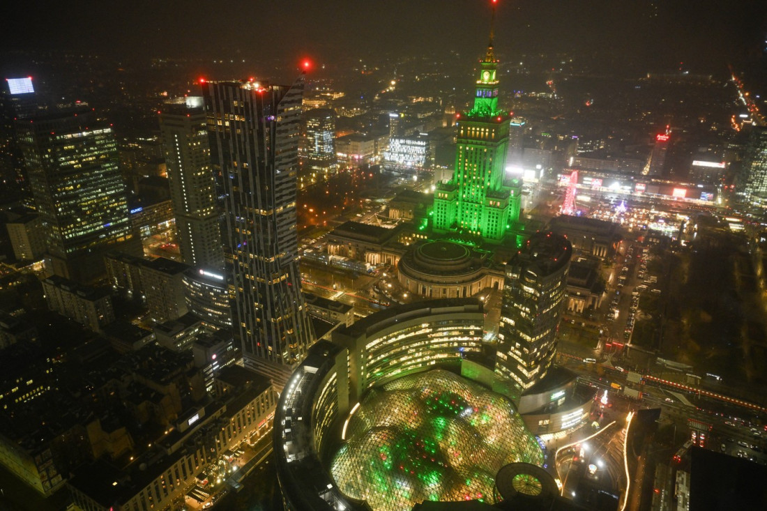 Advent na 49. spratu u Varšavi