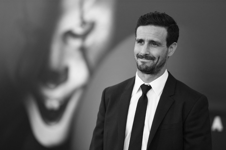 POZNATI GLUMAC(46) IZVRŠIO SAMOUBISTVO! Tragedija kakvu ne pamtimo – PRESUDIO SEBI NA NAJBRUTALNIJI NAČIN!