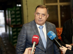 Ponosan sam na ljude u Srpskoj, dostojanstveno su obeležili Dan Republike