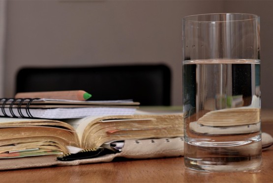 Šta se mijenja u organizmu ako svakog jutra popijete čašu tople vode?