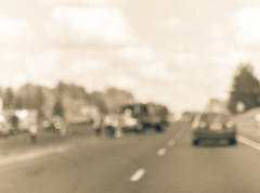 Sudar automobila i voza kod Varšave, nema povređenih, železnički saobraćaj obustavljen