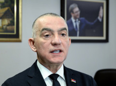 Napad na Srbe u Dečanima zahteva hitnu reakciju međunarodne misije na KiM