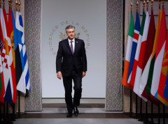 Hrvatska neće slati vojnike u Ukrajinu