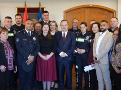 Važne podsticajne mere u cilju veće zastupljenosti manjina u policiji