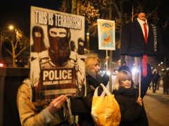 Protest protiv američke imigracione policije ispred MSP Francuske