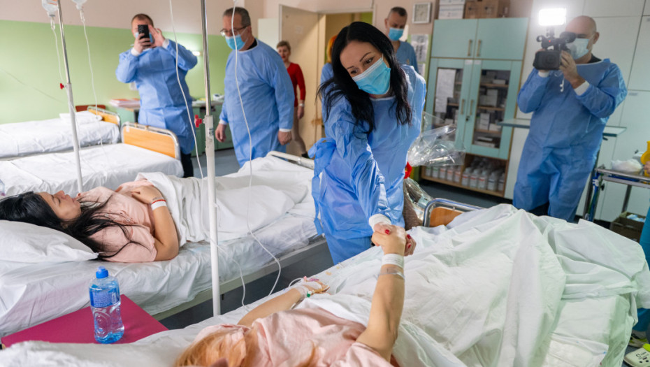 Prve bebe u 2026. godini rođene u UKC Niš