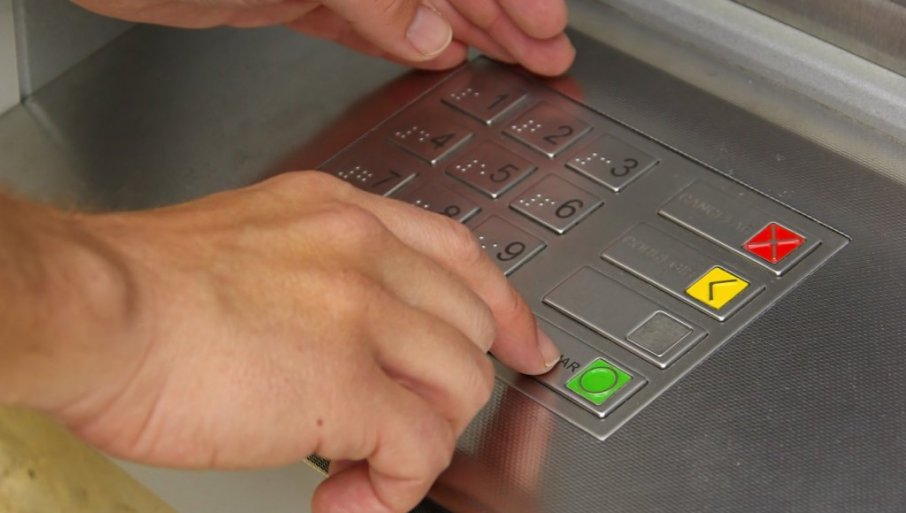 Svaki bankomat ima tajno dugme koje vas odmah štiti od krađe