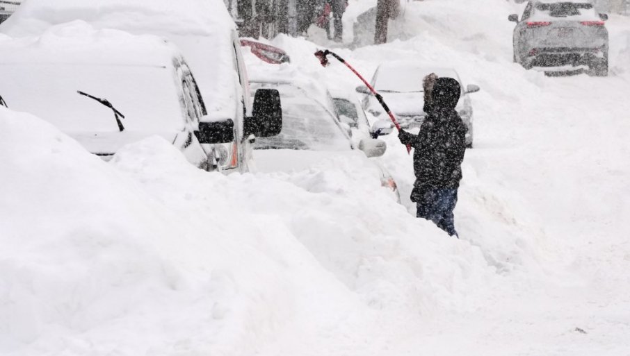 Najmanje 38 žrtava, 200 miliona Amerikanac u opasnosti do 1. februara