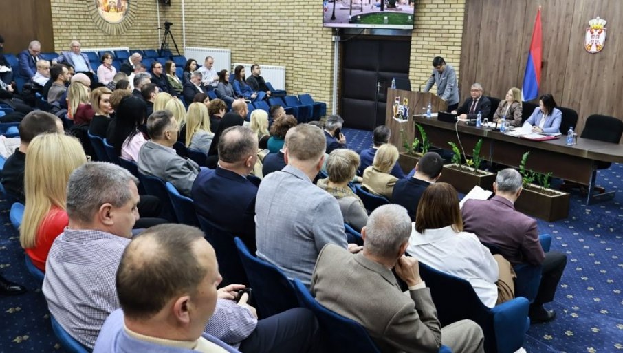 NOVA BURNA POLEMIKA VLASTI I OPOZICIJE U SKUPŠTINI GRADA VRANJA Poskupljenja, pa bratimljenje