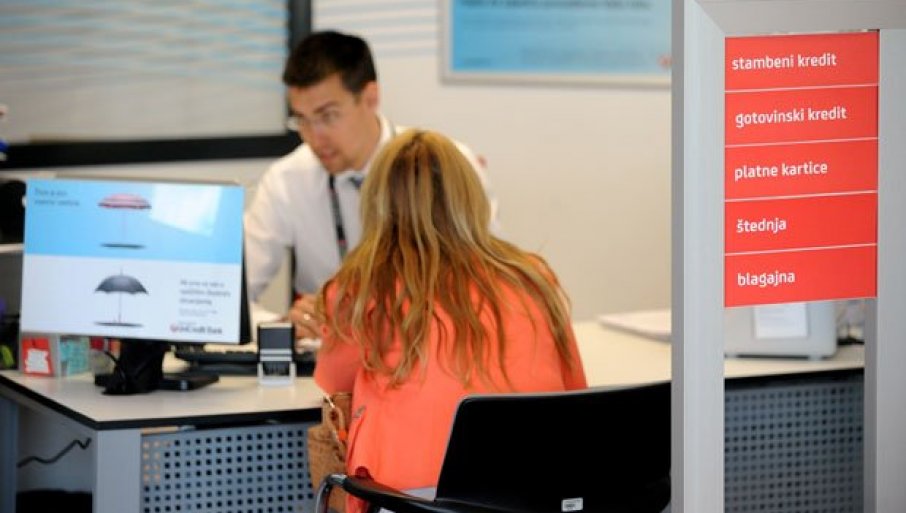 MINIMALNA PENZIJA ZA PODIZANJE KREDITA Evo koji je potreban iznos i koji su uslovi za odobrenje