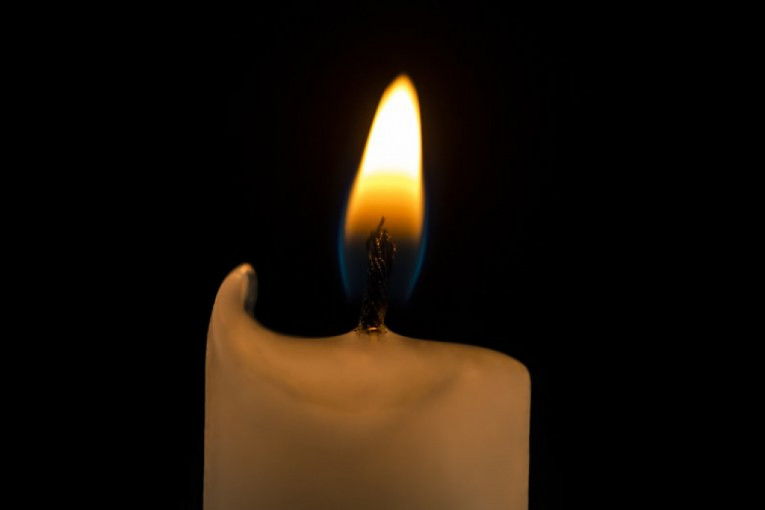 IZNENADA UMRLA POZNATA GLUMICA – NE TELU UOČENE POVREDE! Hitna pomoć zatekla stravičan prizor!