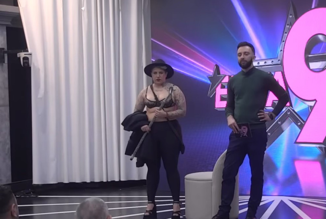 Jovana Tomić Matora sa šminkom i u štiklama!