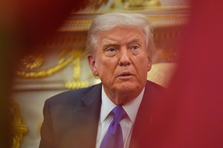 Trampov najveći saveznik mu je OKRENUO LEĐA! Amerika u šoku, bio mu je KAO BRAT (VIDEO)